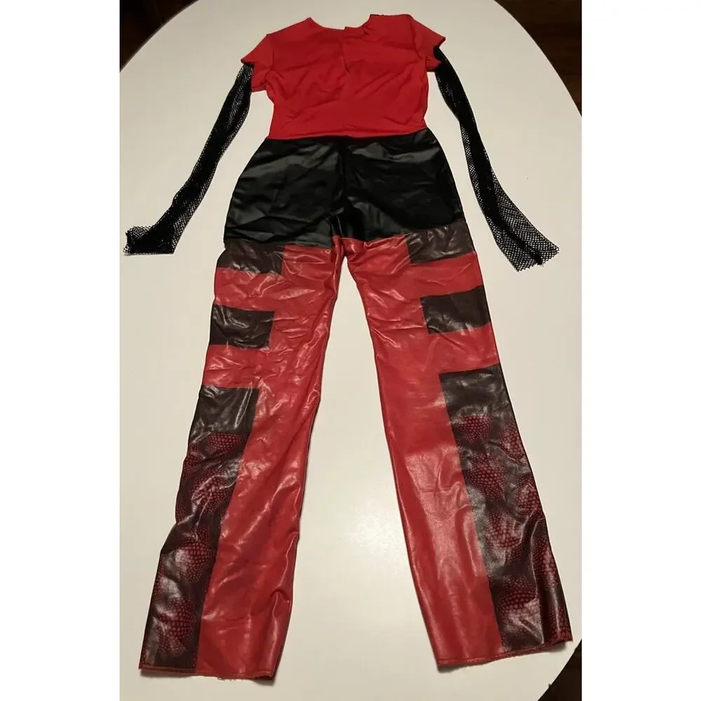 Spirit Disney Descendants The Rise of Red Halloween Costume. Girls Size M